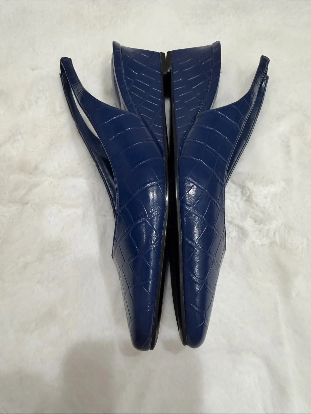 Bandolino Navy Croc-Embossed Slingback Wedges Size 7